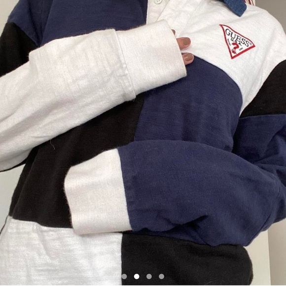 Guess Colour-blocked Long Sleeve - Picture 2 of 4